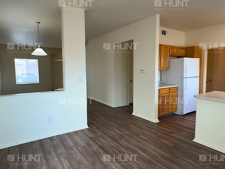 8309B W Sandia Cir SE — Photo 3