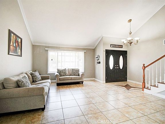 3rd image of 26701 Valpariso Dr
