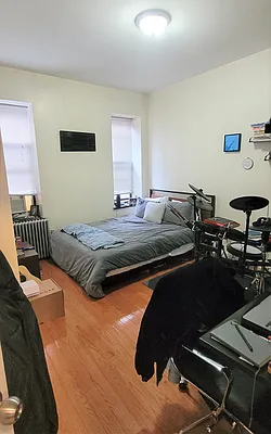 Rented by Oxford Property Group | media 12