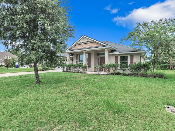 2nd image of 209 Linda Lake Ln