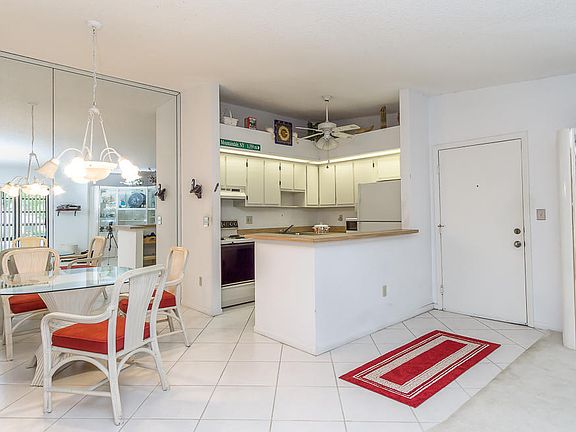 2nd image of 10545 E Clairmont Cir #201