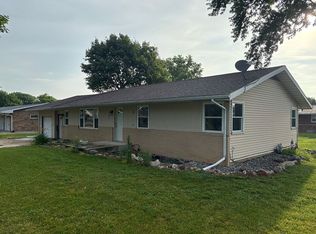 5486 Evans Rd, Clinton, IL 61727
