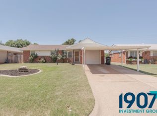713 Del Haven Dr, Del City, OK 73115