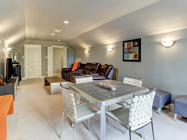 3803 Marlowe St — Photo 26