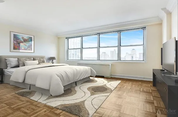 Rented by Anchor Associates | media 14