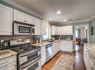 6644 Blue Valley Ln, Dallas, TX 75214