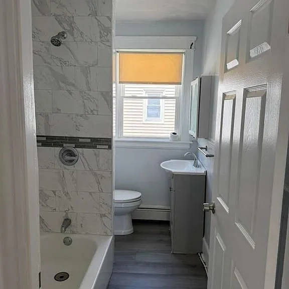 304 Webster Ave — Photo 8