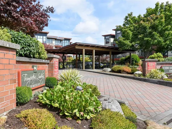 2300 Mansfield Dr #212, Courtenay, BC V9N 3S3