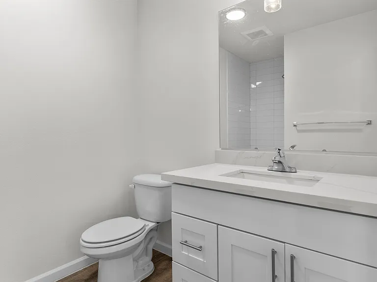 611 Anderson — Photo 15
