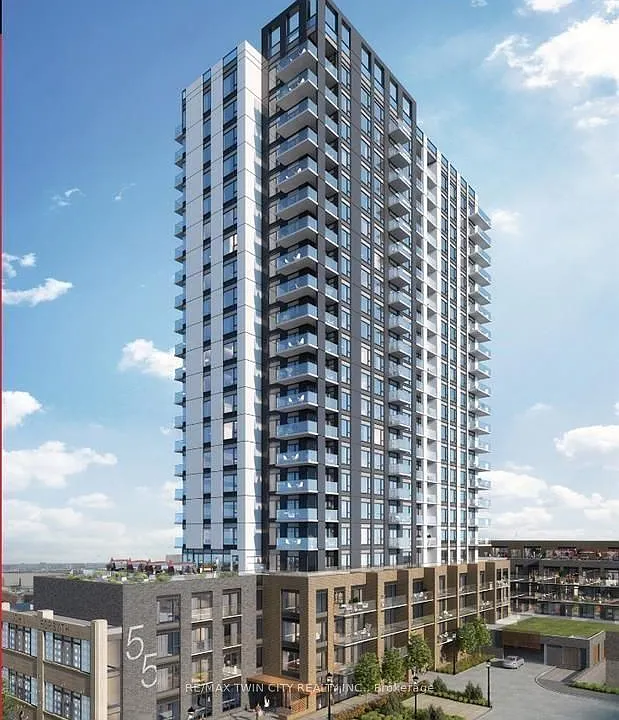 55 Duke St W