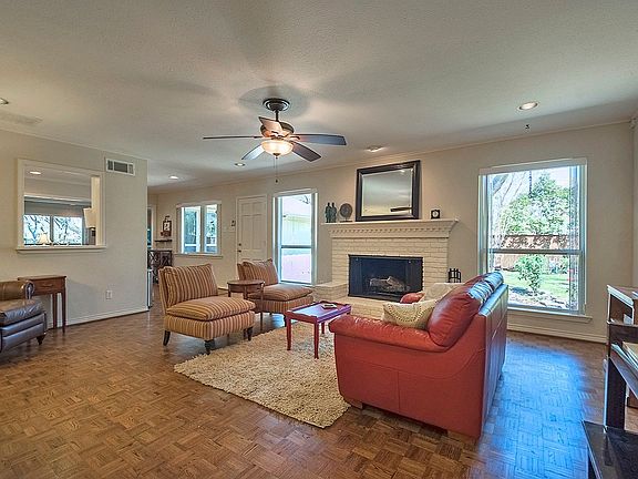5th image of 916 Northlake Dr
