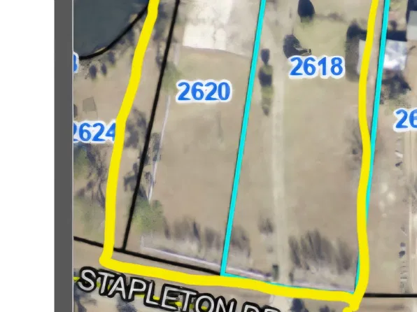 2618 Stapleton Dr, Donalsonville, GA 39845
