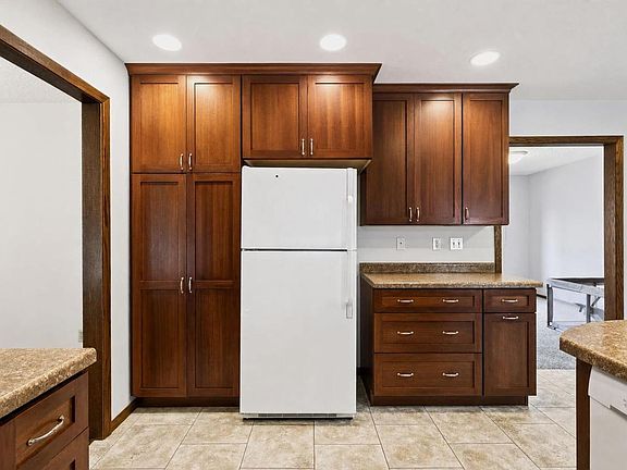 4th image of 1024 Park Ridge DRIVE