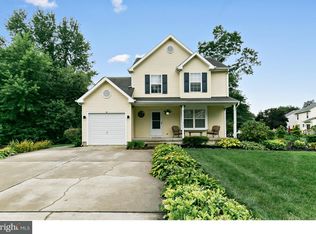 422 Locust St, Moorestown, NJ 08057