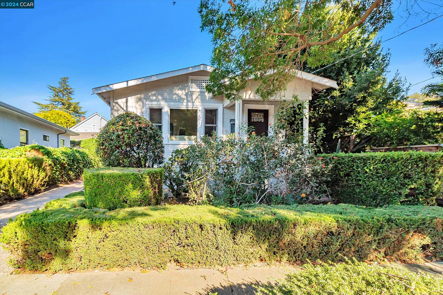 2115 Alhambra Ave photo 1