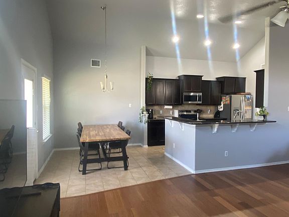 4th image of 5611 Stonehaven Dr