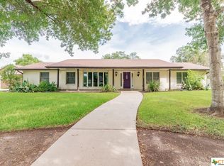 106 Spokane St, Victoria, TX 77904