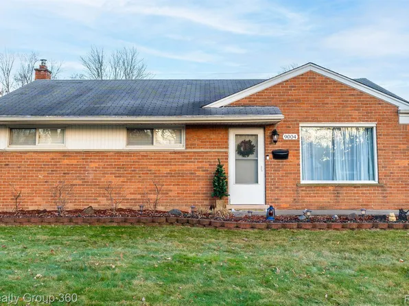 9004 Rockland, Redford, MI 48239
