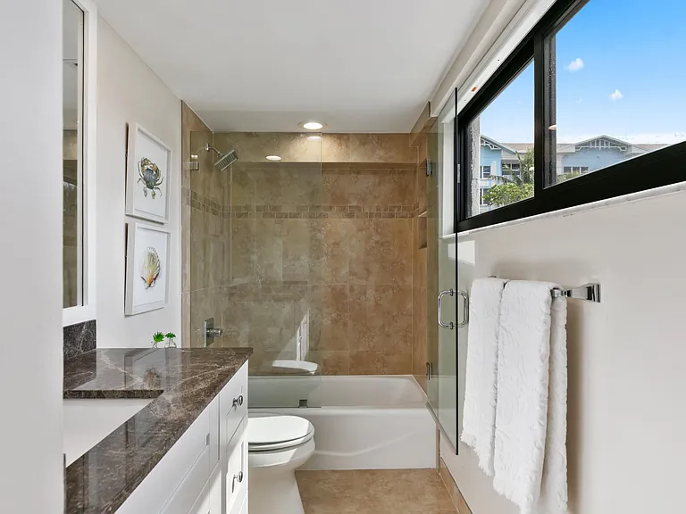 665 SE 21st Ave #104 — Photo 31