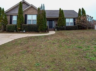 371 Ridgeview Dr, Millbrook, AL 36054