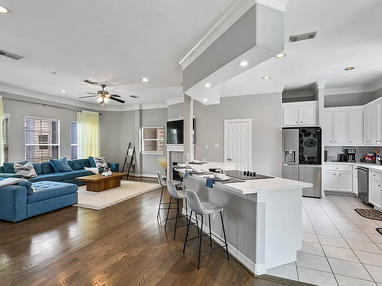 3011 Houston Ave #A — Photo 2