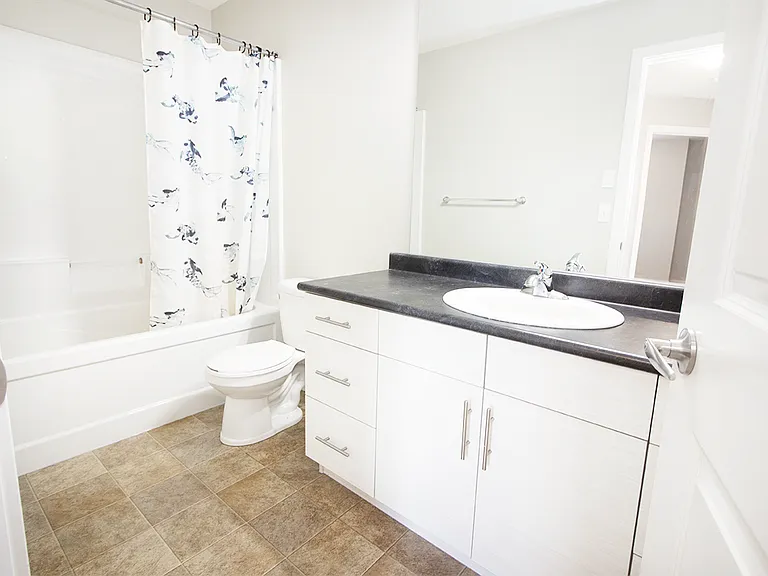 100 Southview Cres #1206 — Photo 52