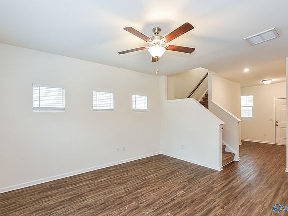 4th image of 134 Lincoln Gray Cir