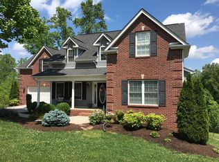 129 Carson Pl, Clinton, TN 37716