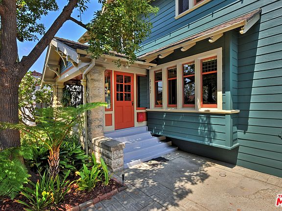 2nd image of 2197 W 25th St