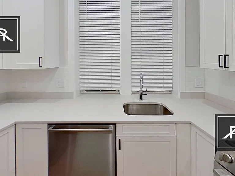 49 Englewood Ave #5 — Photo 1