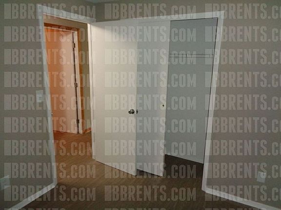 5th image of 6165 Cruxten Dr