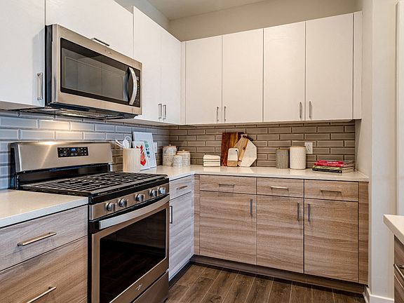 5th image of 750 Moore Rd Unit 336