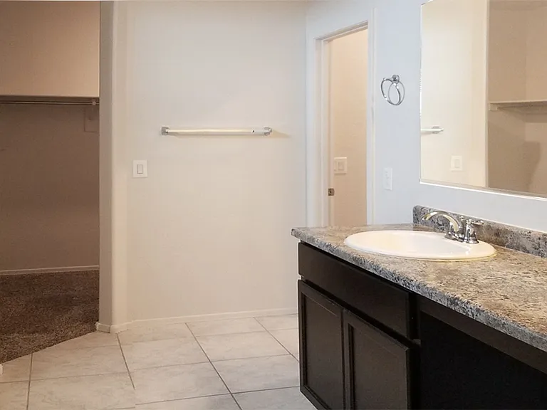 11700 E Cliffrose Ln — Photo 47