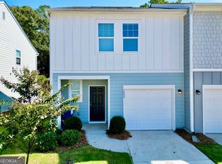 1034 Paddington Dr, Cartersville, GA 30120