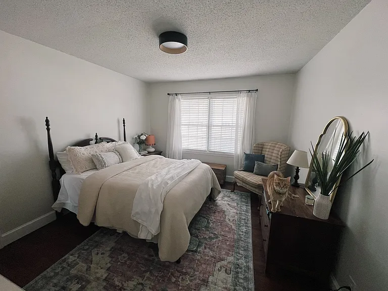 6245 Spraul Ave — Photo 8
