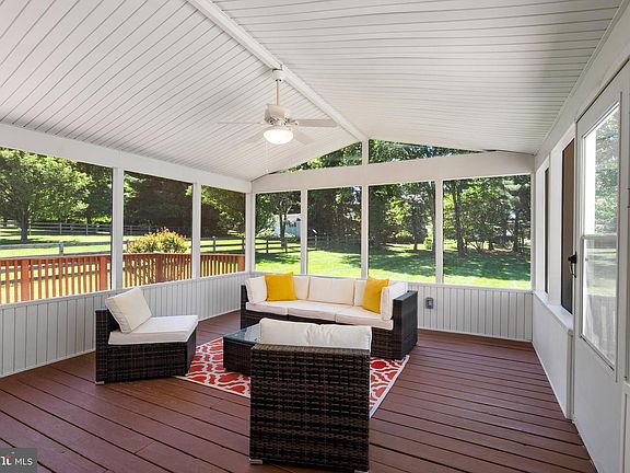 5th image of 3913 Esgarth Way