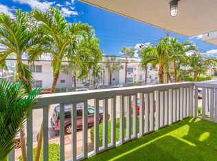 7620 Carlyle Ave APT 205, Miami Beach, FL 33141
