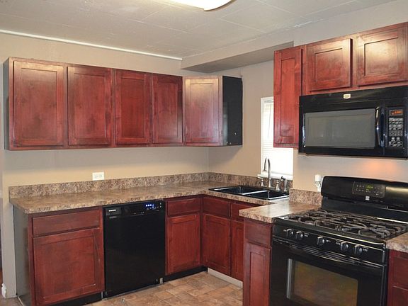4th image of 6815 S Park Ave