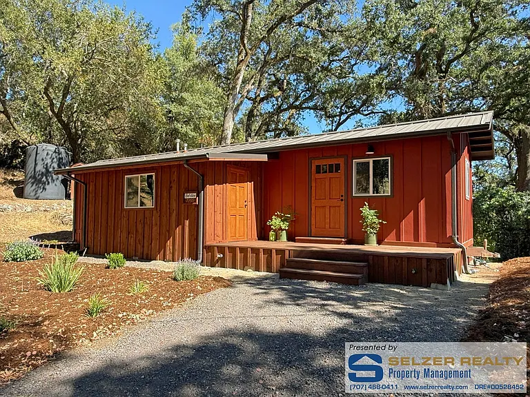 7299 S Highway 101 — Photo 1