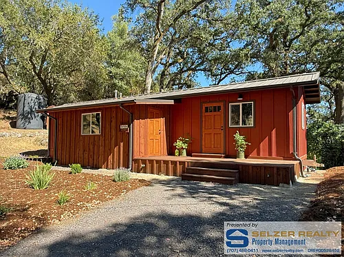 7299 S Highway 101 Photo 1