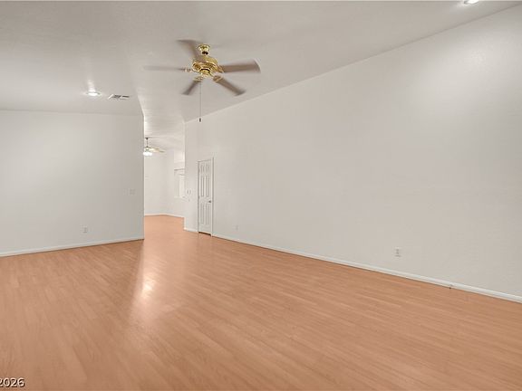 5th image of 8545 Hidden Pines Ave