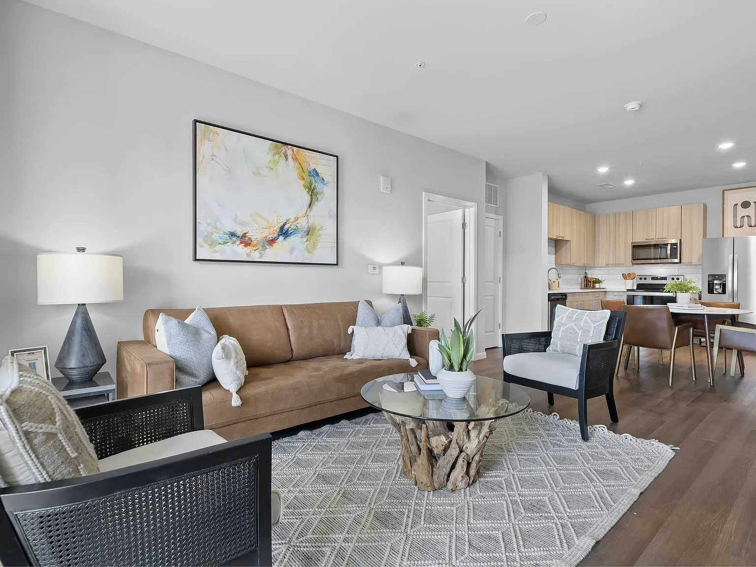 Adams Hill Apartments — Photo 3