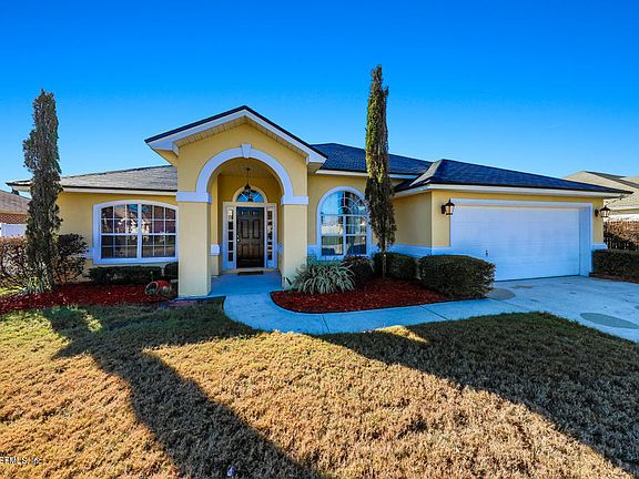 2nd image of 3841 Sweetbriar Dr