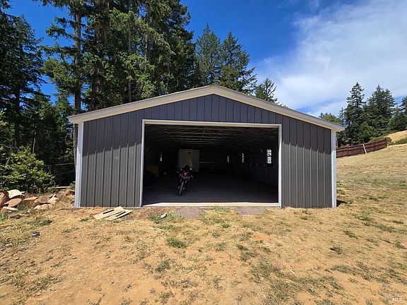 3rd image of 26102 Peacock Road
