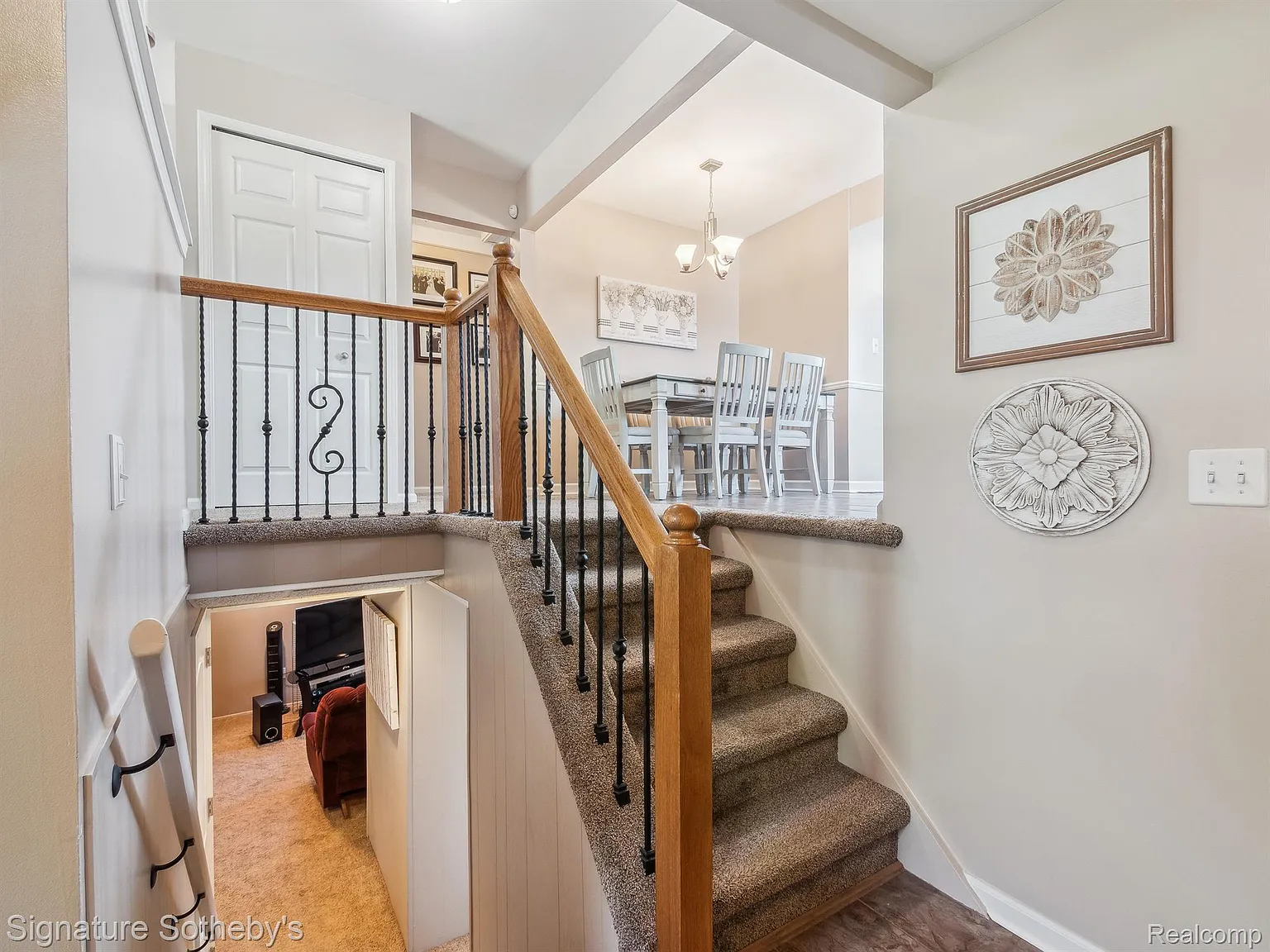 3 bed, 1854 sqft, $2,600 — Photo 3