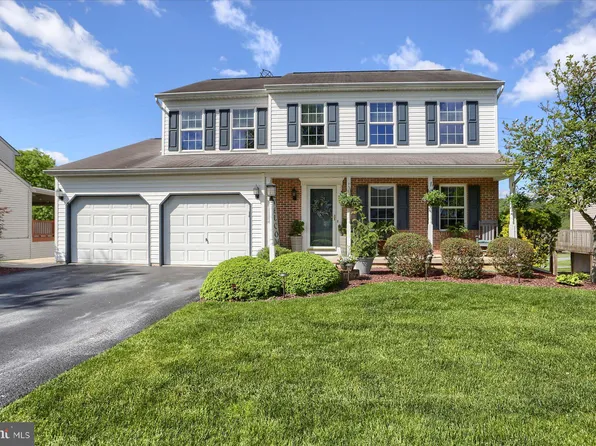 127 Doreen Dr, Hummelstown, PA 17036