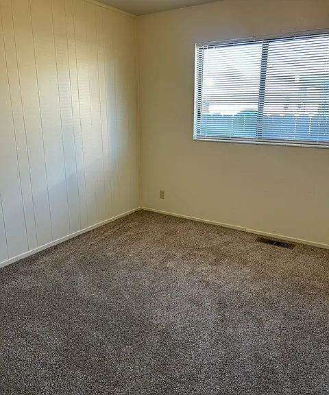 1551 Ghione Dr — Photo 6