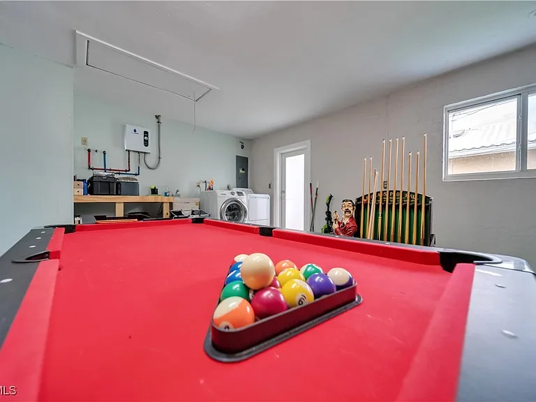 3746 SE 1st Pl — Photo 18
