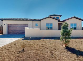 28 La Pradera, Santa Fe, NM 87508