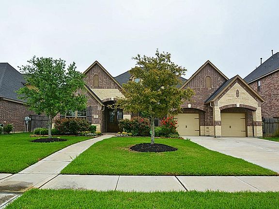 2nd image of 5707 Fulshear Plantation Dr